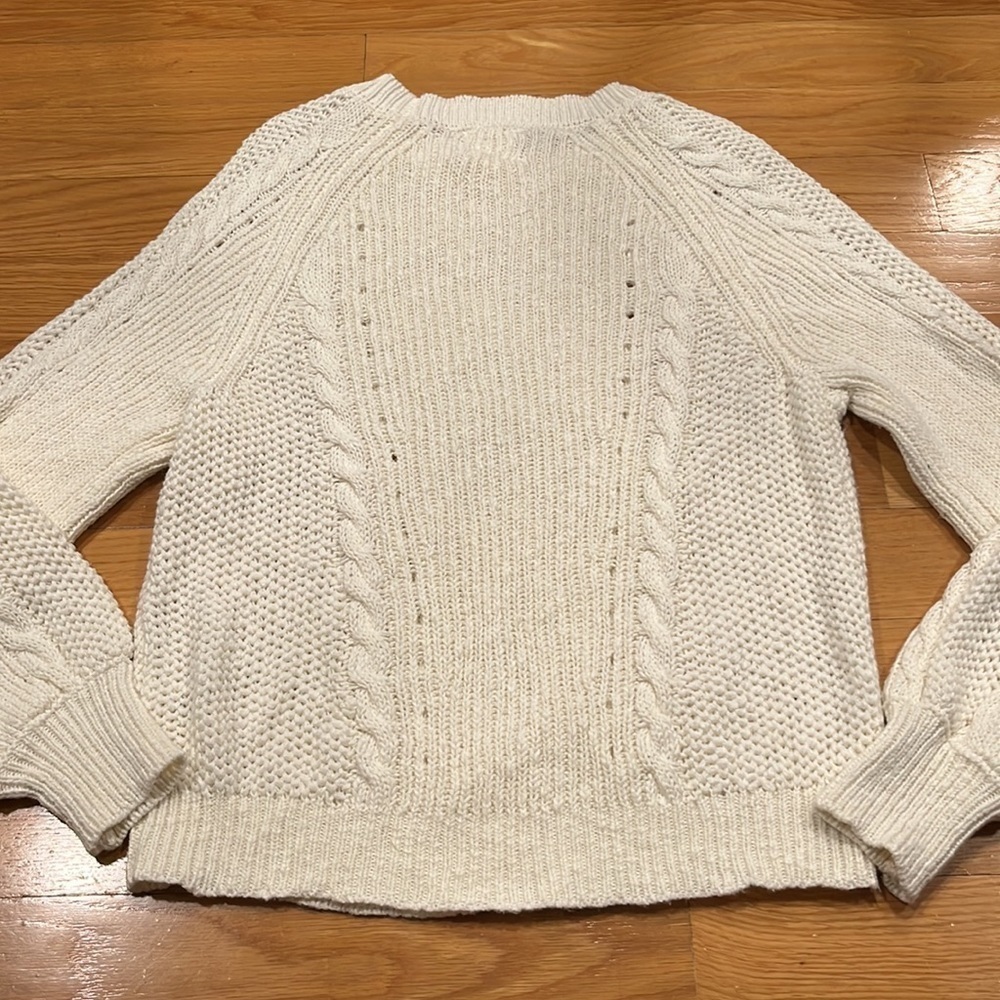 Harper heritage cream knit sweater size medium. - Picture 4 of 7